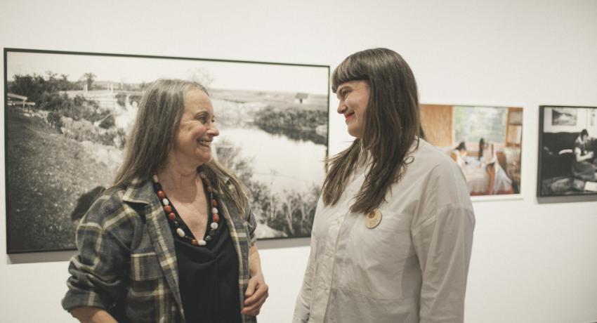 Raymonde April et Oriane A.- Van Coppenolle. Crédit: JHA Photographie